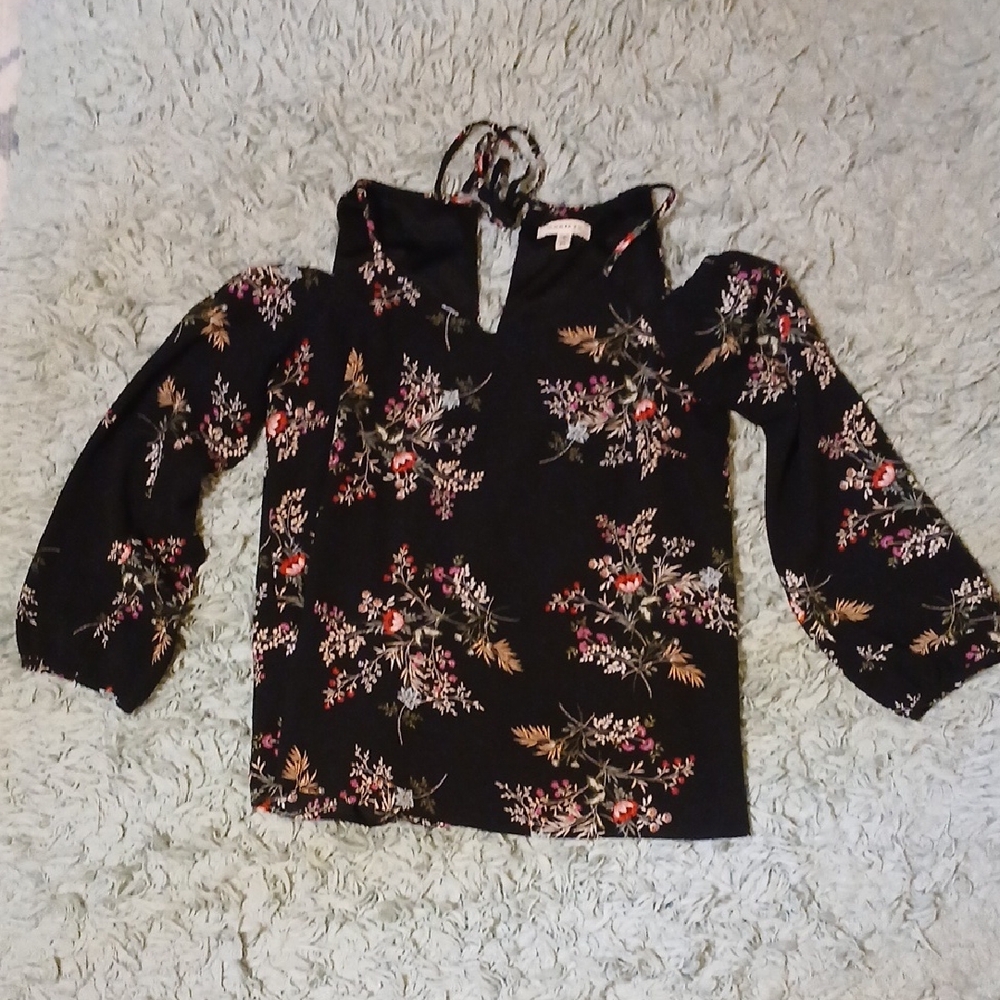 Monteau Black Floral Cold-Shoulder Blouse